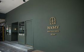 Room V Jalan Sultanah By SECOM